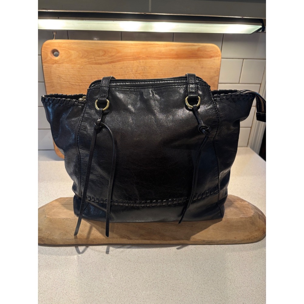 Hobo International Black Leather Tote Bag Whipstitch Shoulder Bag Floral Lining
